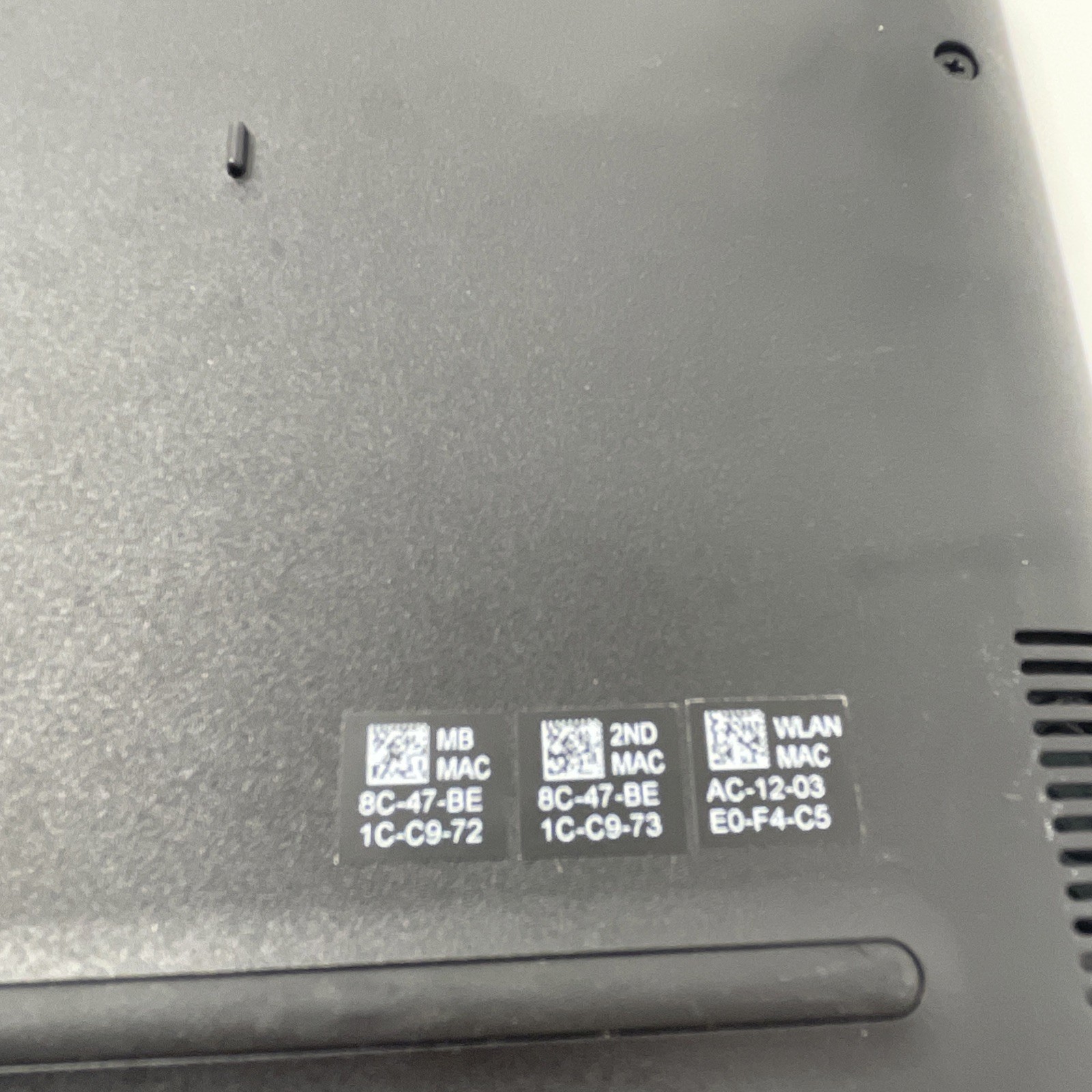 Dell Wyse 5470 14″ intel Celeron 2.4ghz Ram DDR4 (4gb) BIOS Locked