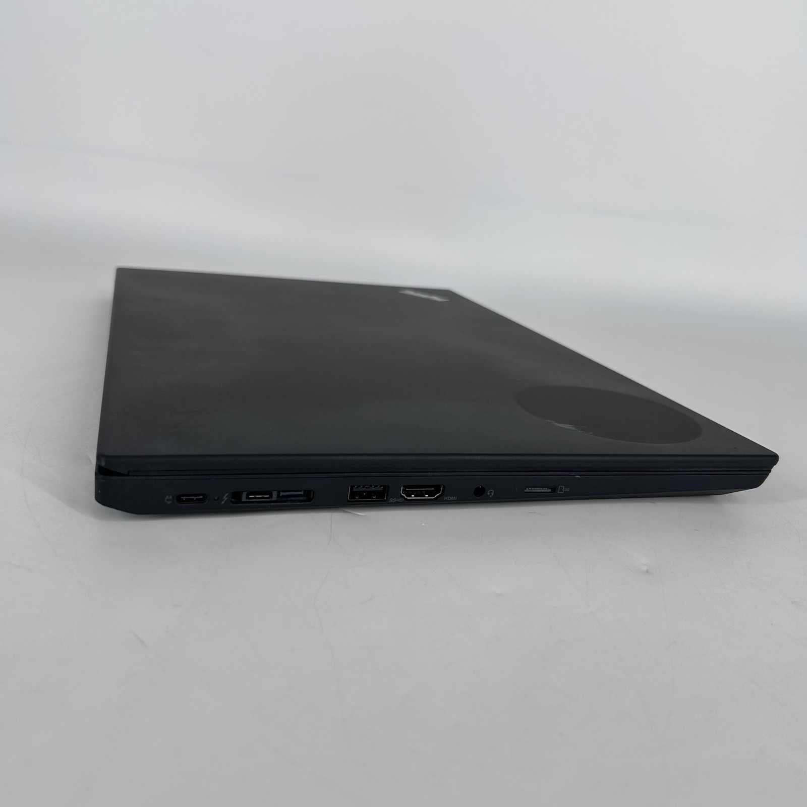 Lenovo ThinkPad T15 Gen 2 Black FHD 2.4 GHz i5-1135G7 16GB 512GB SSD LCD BLEED