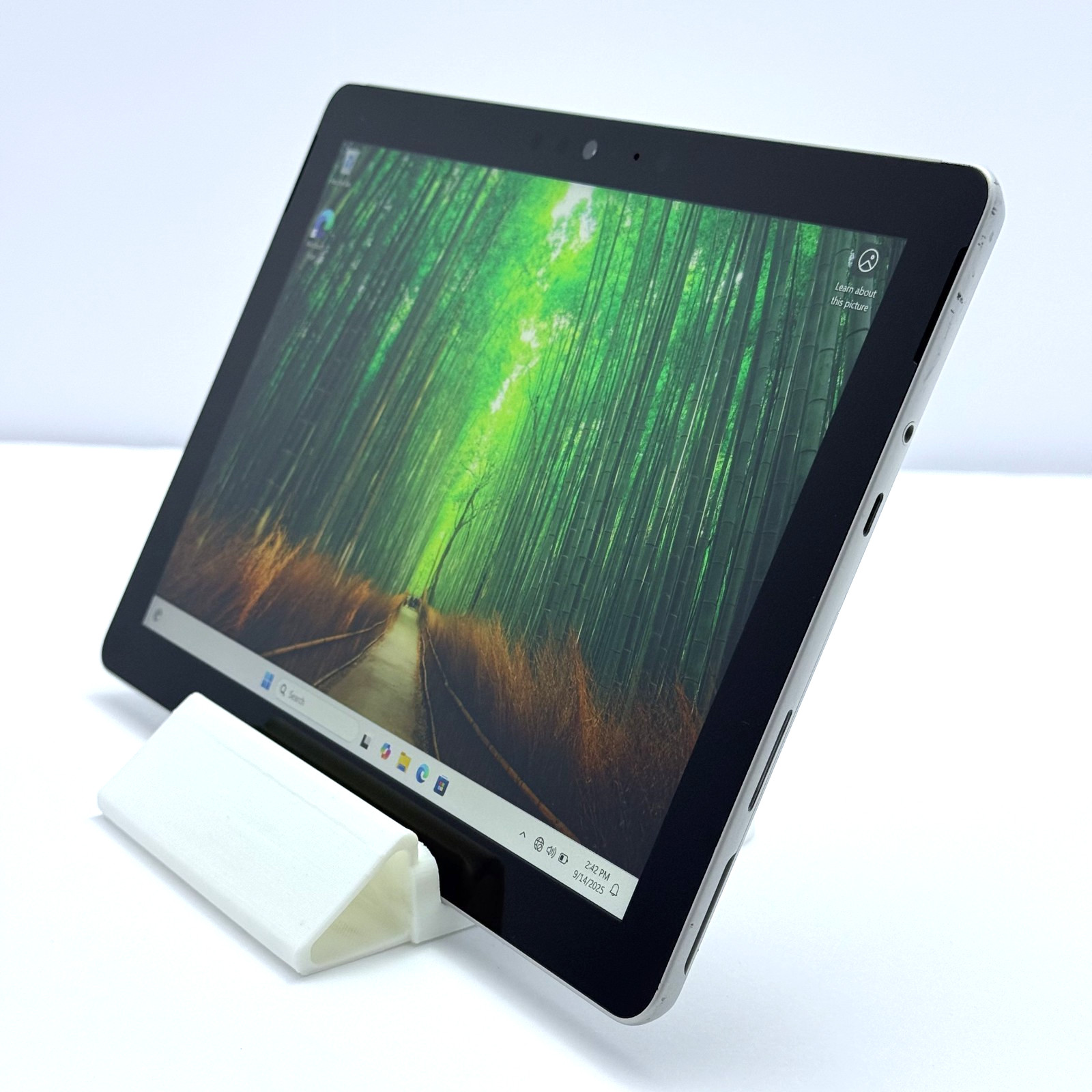 Microsoft Surface Go 1824 Pentium 4415Y 8GB RAM 128GB SSD 10″ – Silver (GRADE C)