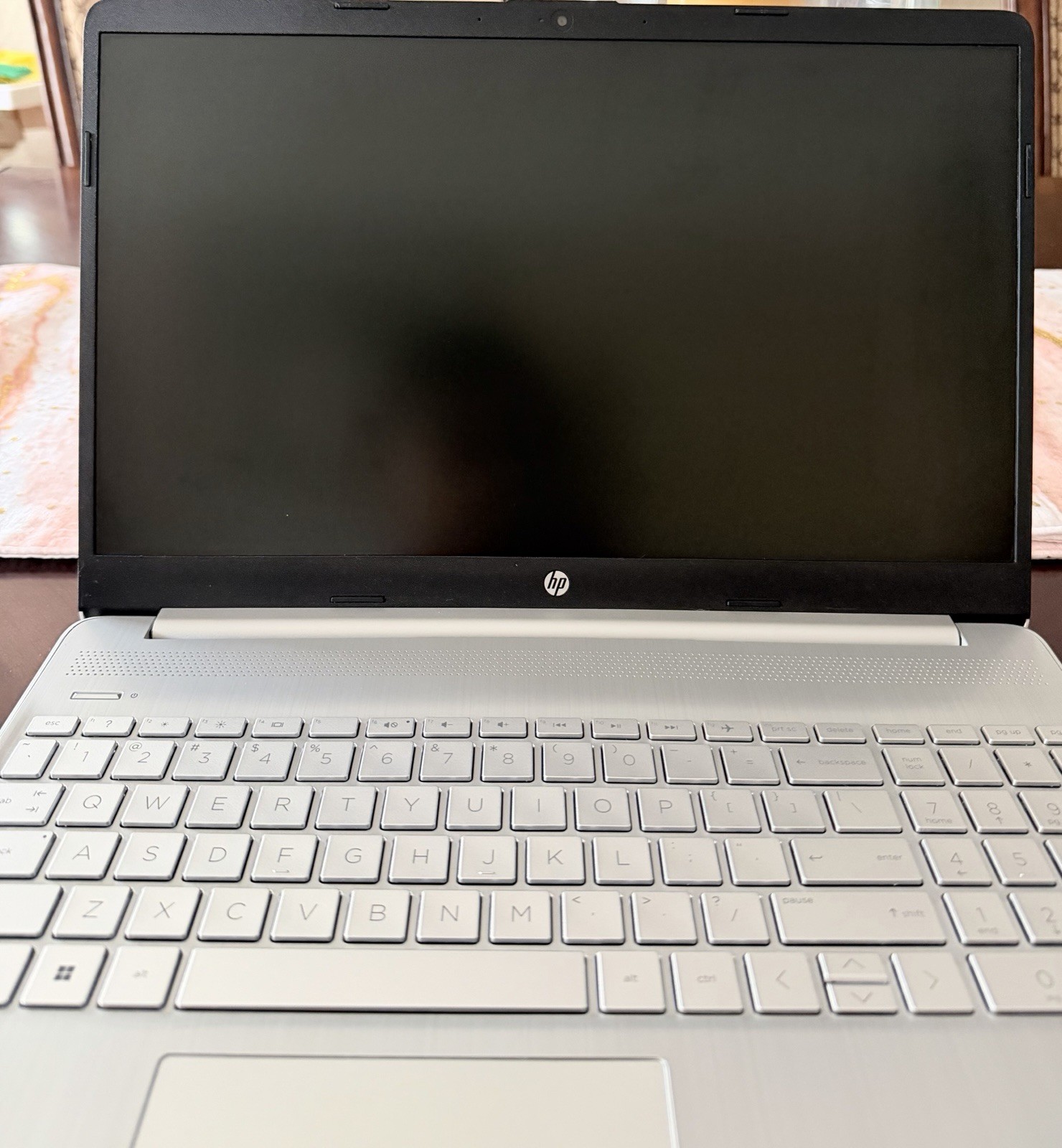 HP Laptop Silver Intel Core i3 Webcam Numeric Keypad USB HDMI