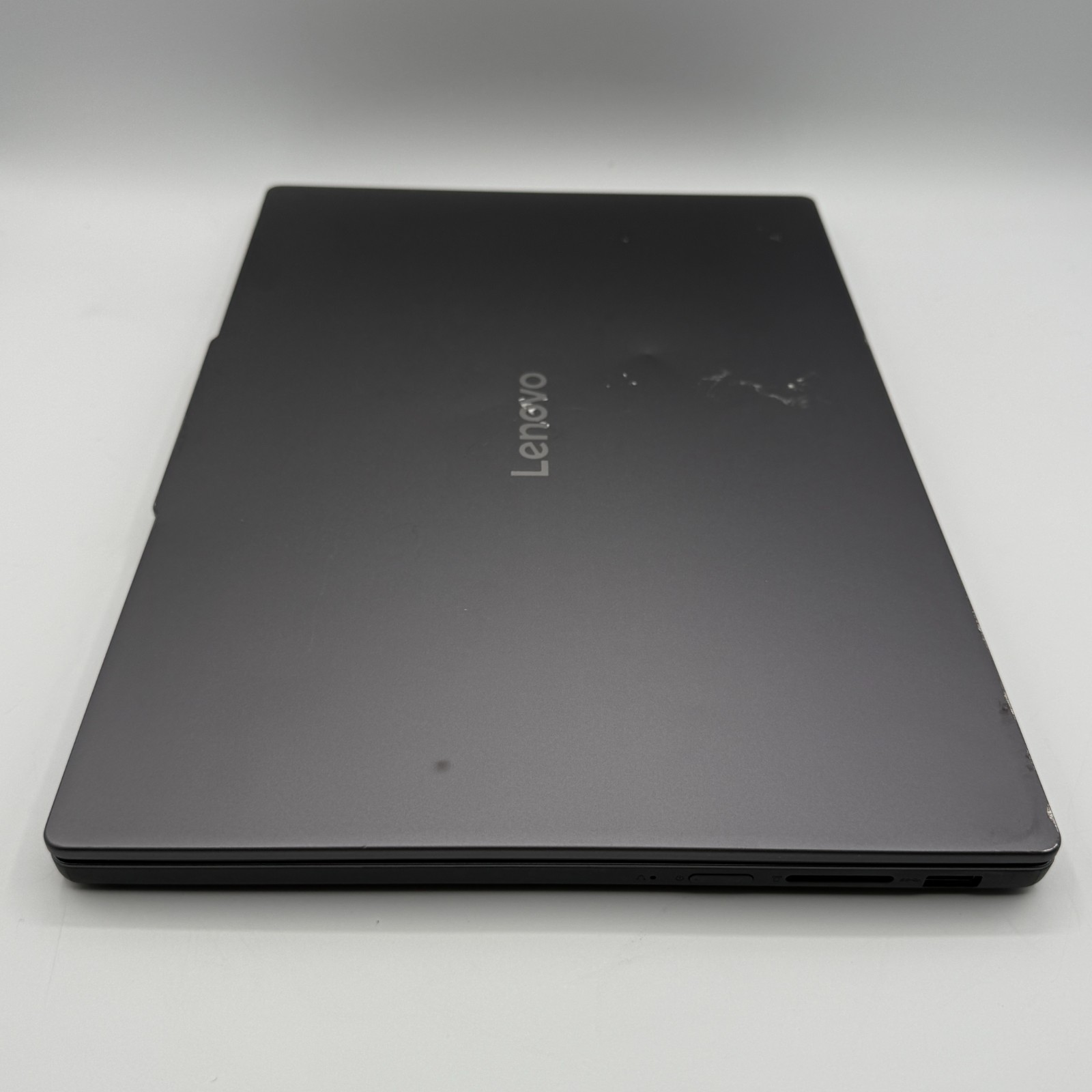 Lenovo IdeaPad Slim 3 15Q8X10 15.3″ Snapdragon X 16GB 476GB SSD Touch 100% Bat