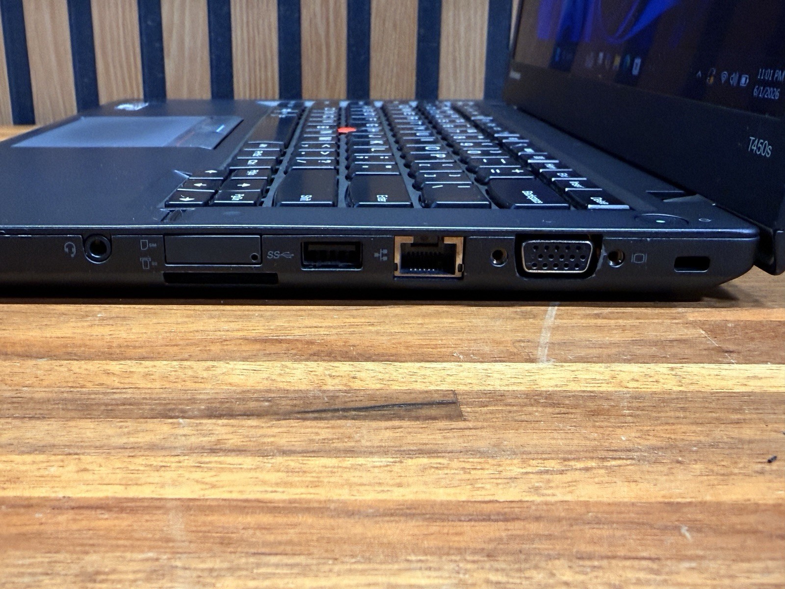 Lenovo ThinkPad T450s – i7-5600U, 8GB RAM, 180GB Intel SSD, Windows 11 Pro