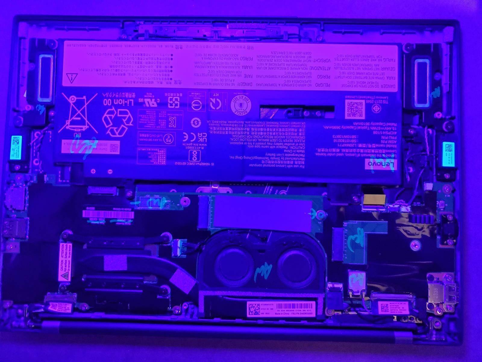 LENOVO THINKPAD X1 CARBON 11TH GEN i7-1365U @ 1.80GHz, 16GB RAM, NO HDD/OS