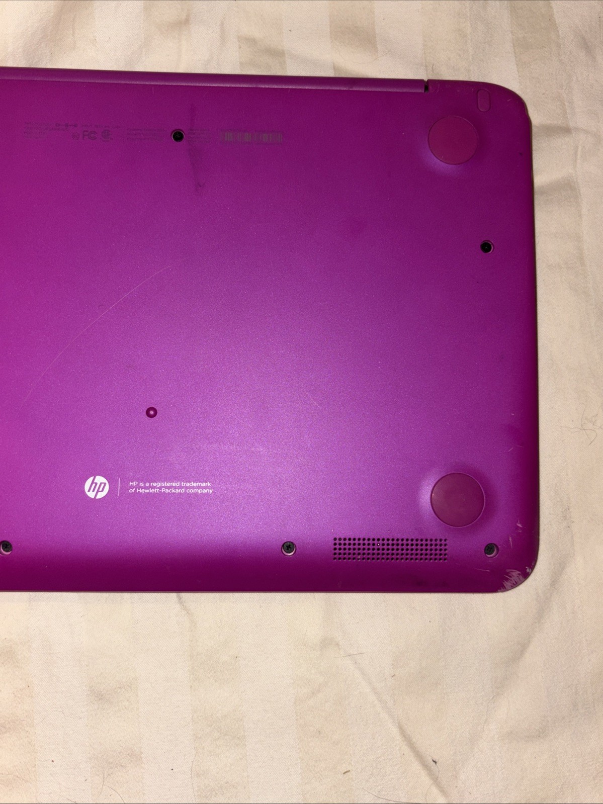 HP Stream 11 Intel Celeron N2840 Dual-Core 2GB RAM 32GB Laptop pInk -READ detail