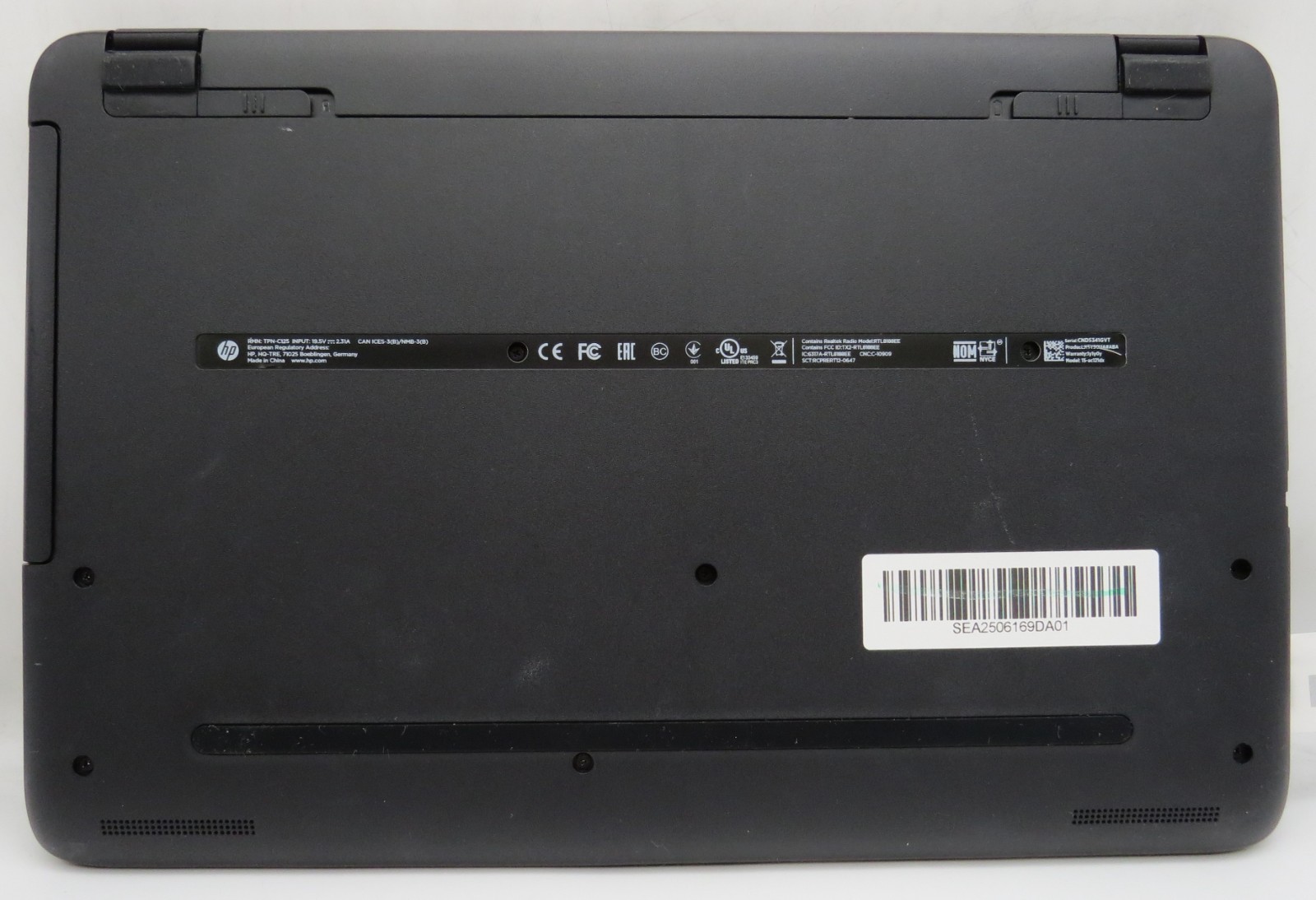HP Notebook 15-15.6″-i3-5010U@2.1GHz-12GB DDR3 RAM-240GB 2.5 SSD-NO OS