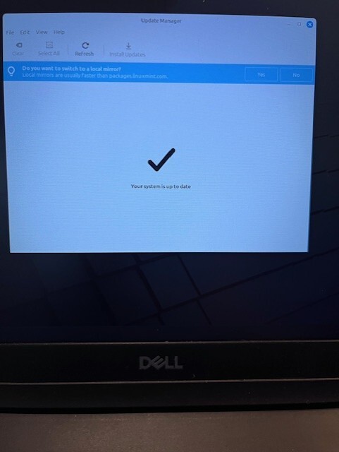 Dell Laptop Dual Boot Linux Mint/Windows 10 Pro, 8GB Ram, 256GB SSD, DVD, HDMI