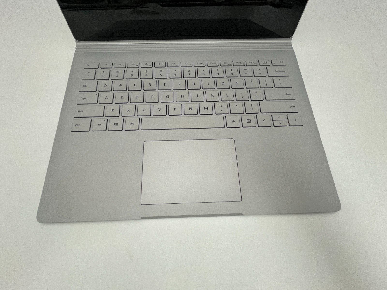 Microsoft Surface Book 2 1832 i7-8650U 16GB RAM, 512GB M2 WIN 11