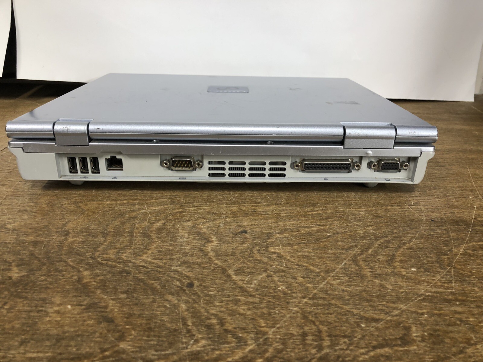 VINTAGE FUJITSU LIFEBOOK C CP153314 WINDOWS XP LAPTOP FLOPPY BOOTS BAD FAN