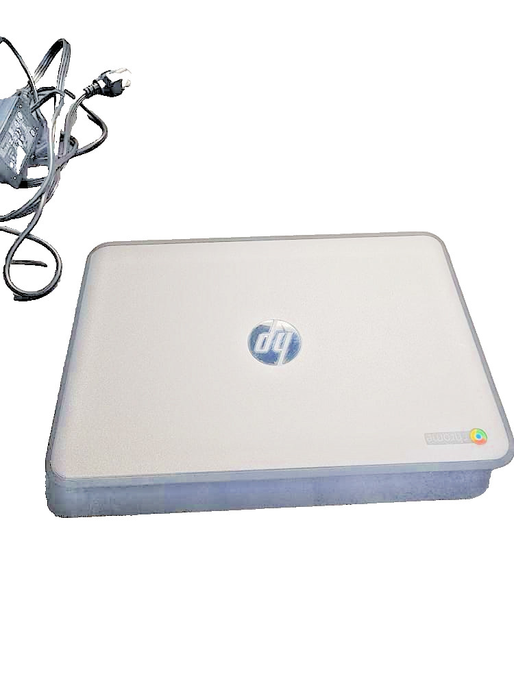 LOT OF 5 HP 11 G4 11.6″ Chromebook LOT of 5 + CHARGER