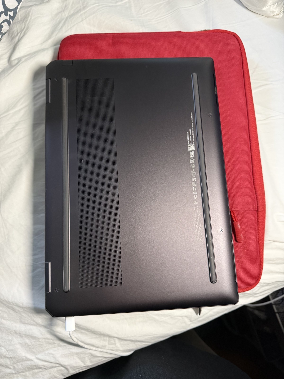 HP – Spectre 2-in-1 14″, Touch-Screen, Intel Core Ultra 7, Intel Evo 16GB, 1TB