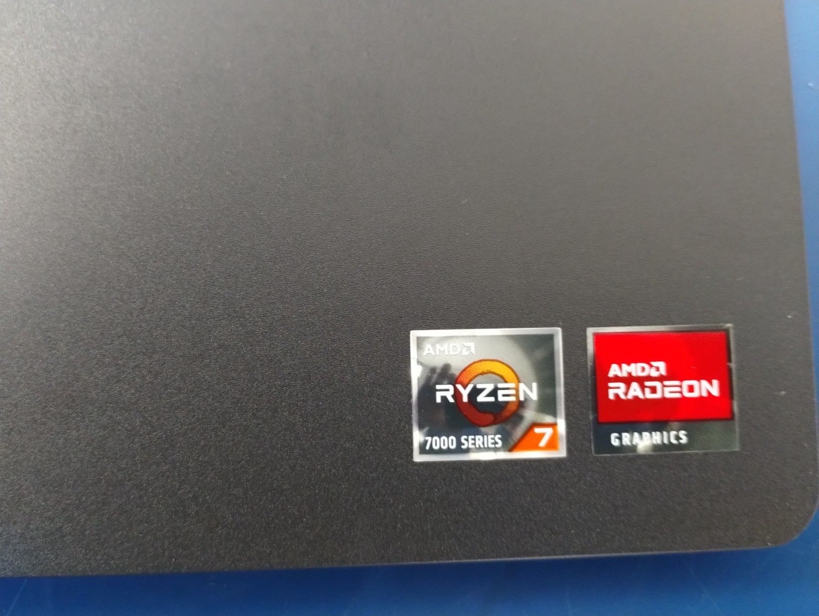 DELL 15 DC15255 G8MK9, AMD Ryzen 7 7730U, 2.00 GHz, 16 GB RAM, 512 GB NVMe SSD