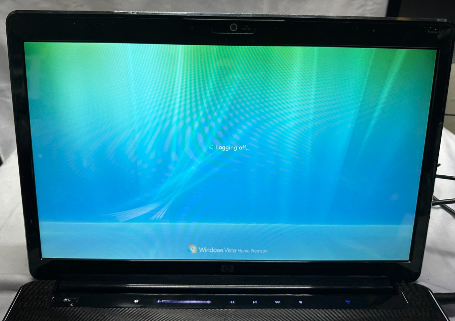 HP PAVILION DV7 Laptop AMD TURION II Ultra Dual-Core M620 2.5 GHz-4GB RAM-USED