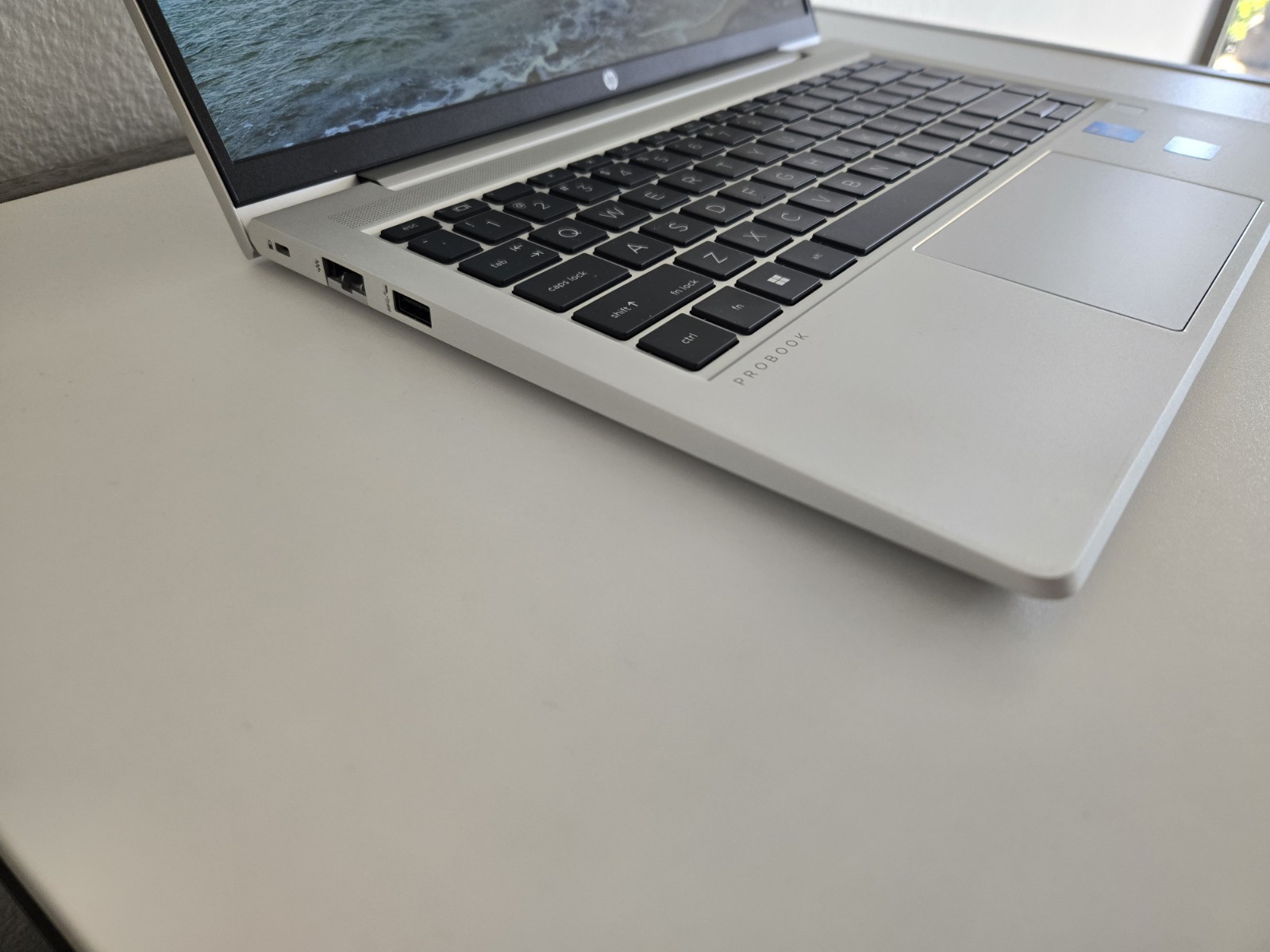 HP ProBook 440 G9 Core i5-1235U 1.30 GHz 16 GB DDR4 256 GB NVMe Windows 11 Pro