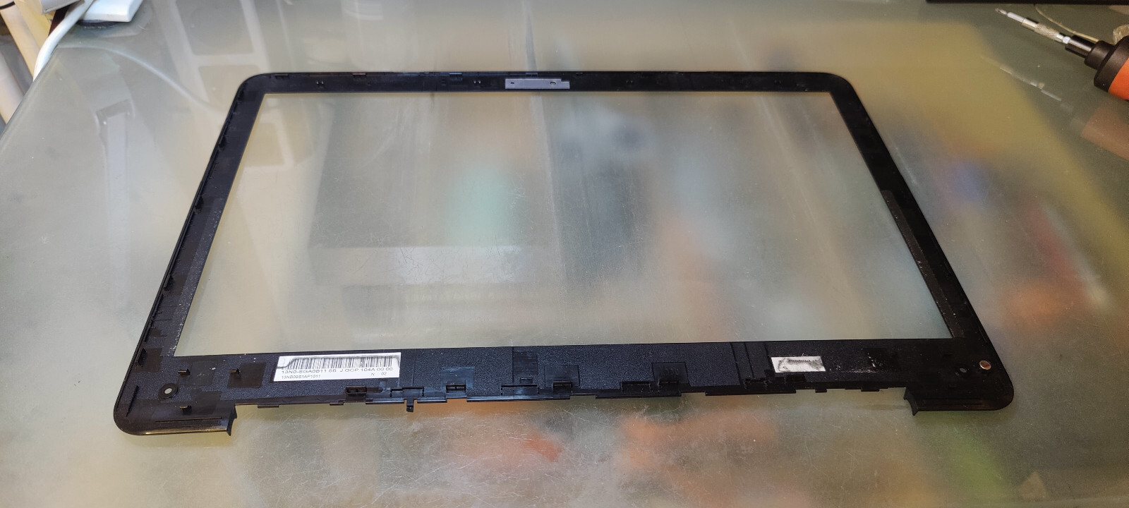 ASUS R556U X556U F556U FRAME DISPLAY LCD FRAME 13N0-SGA0B11 13NB09S1AP1011