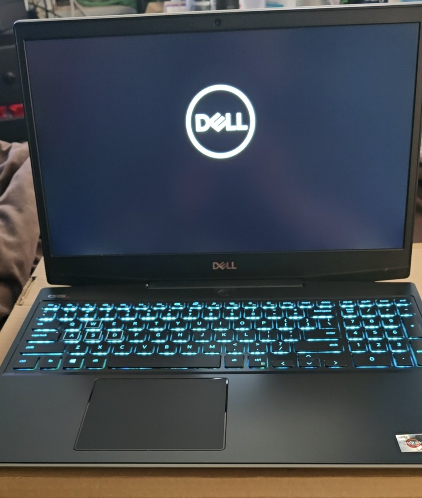 Dell G5 5505 | 15.6″ Full HD 144Hz Display Gaming Laptop