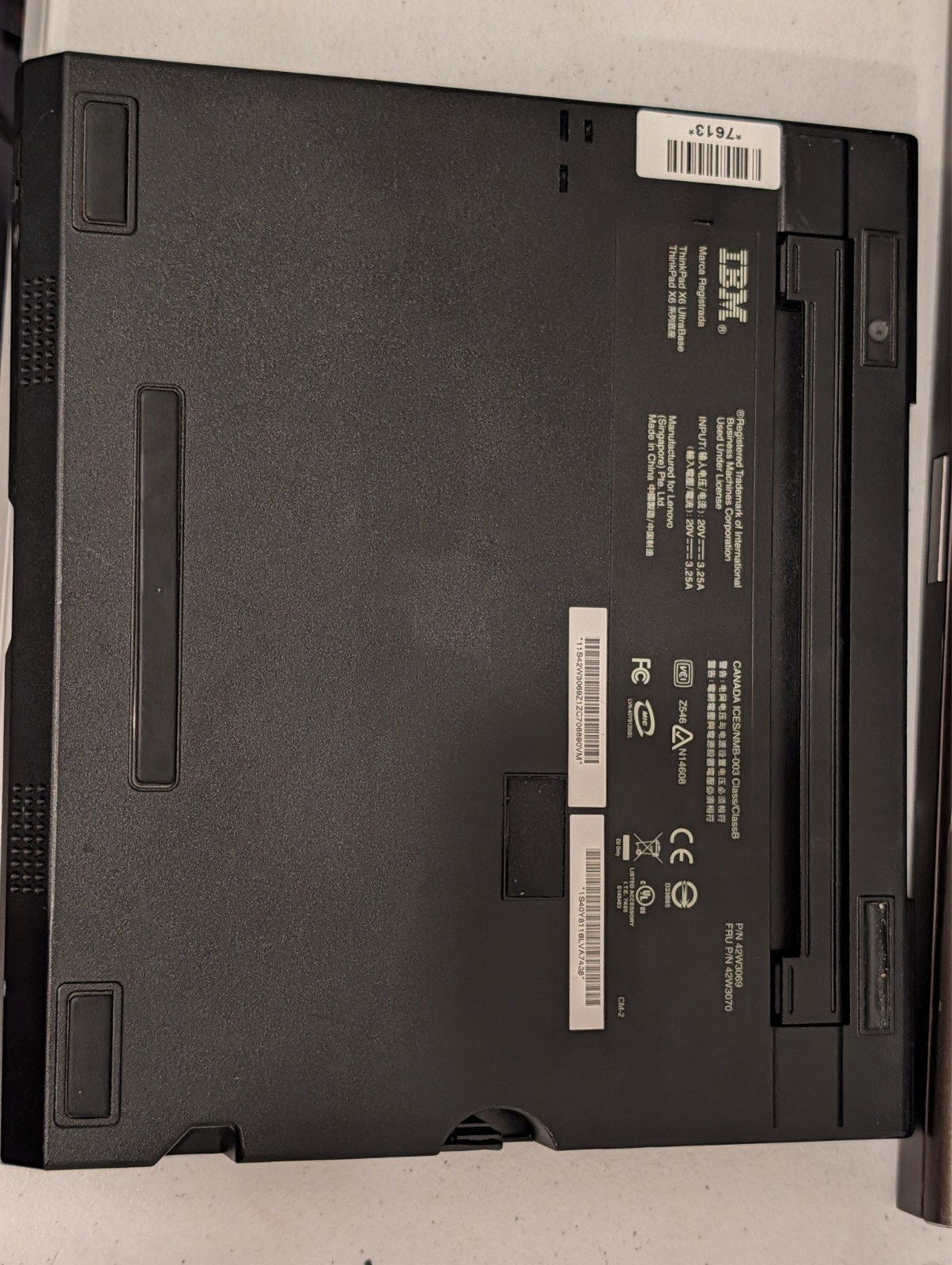 IBM ThinkPad X60 with Ultrabase Win XP Laptop Core Duo T2400 2GB RAM 40GB HDD