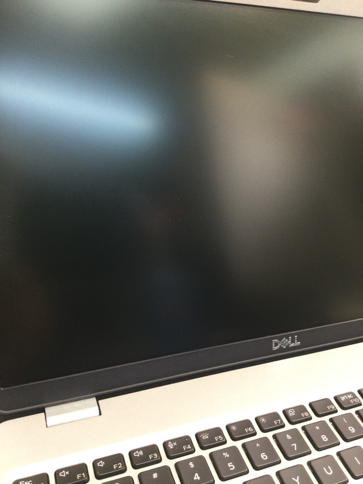 Dell Precision 3550 15.6” 256GB SSD Core i5 10th Gen1.70GHz 12GB RAM WIN 11 PRO
