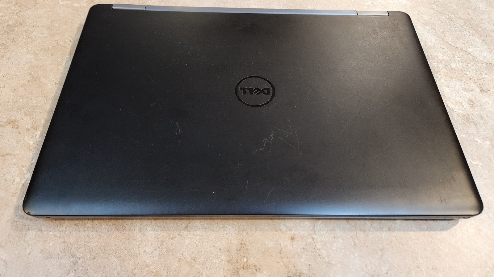 DELL LATITUDE E5570 15.6″ QUAD-CORE I5-6440HQ 256GB SSD 16GB RAM HDMI WIN11