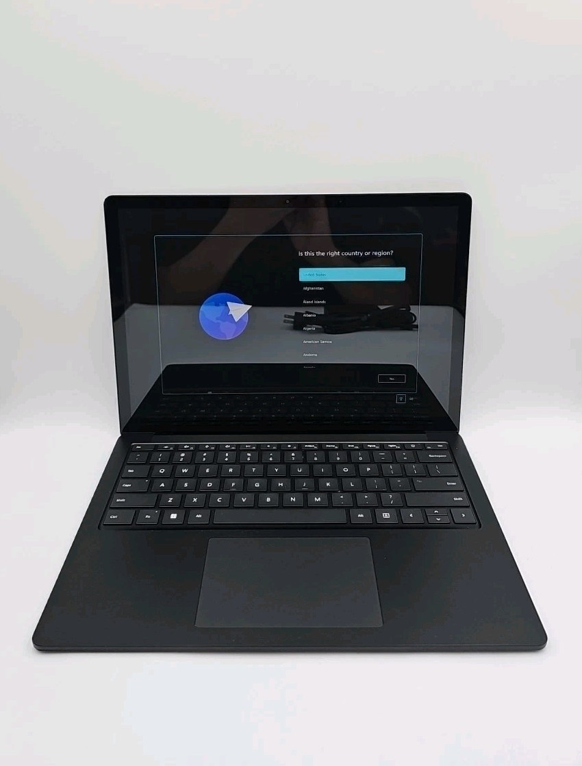 Microsoft Surface 4 Laptop Intel Core i7-1187G7 3.00 GHz 16GB 512GB SSD **READ**