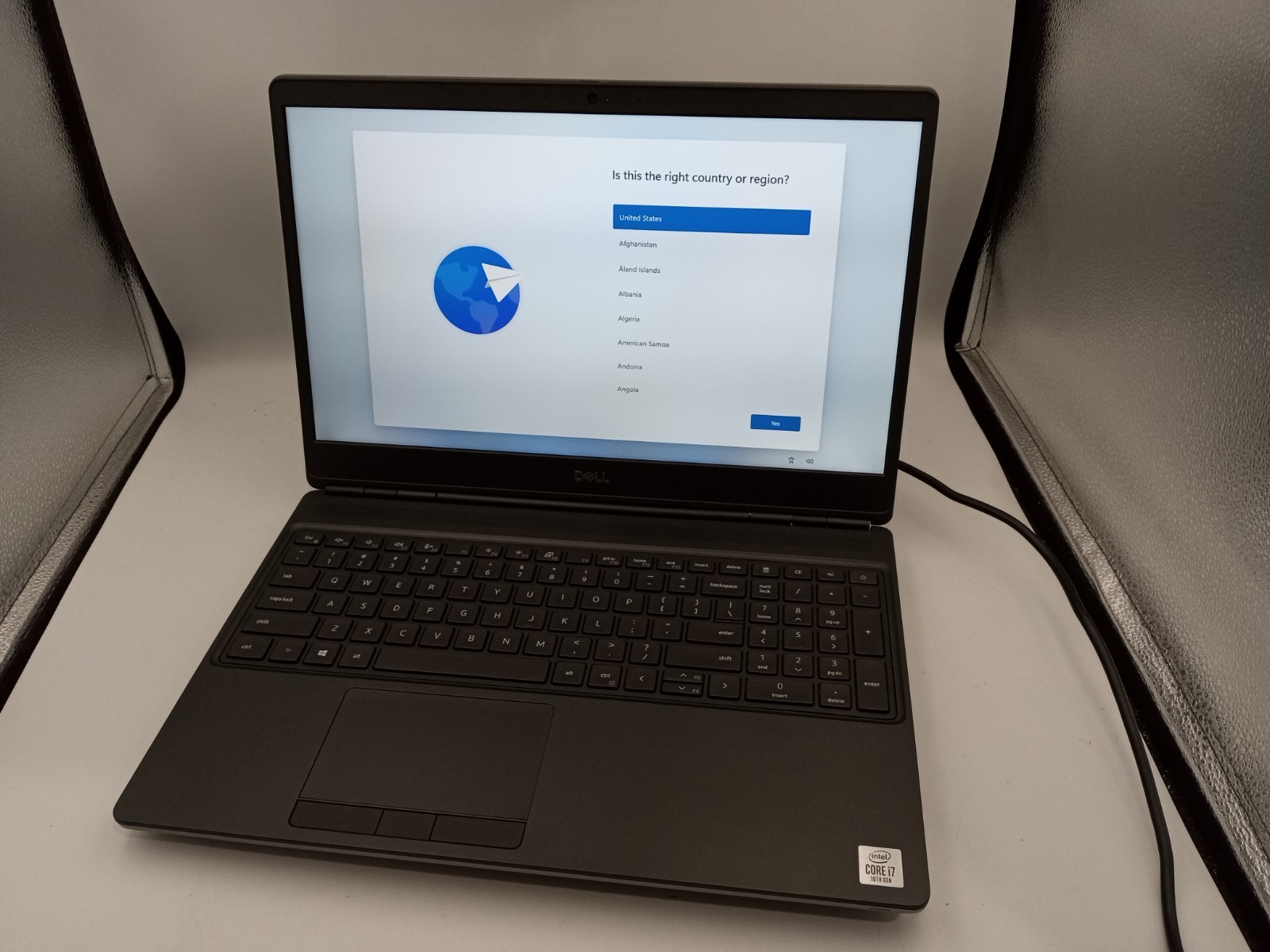 Dell Precision 7550 15″ Intel i7-10875H 4GB RAM 128GB SSD Win11 T1000 – READ -RR