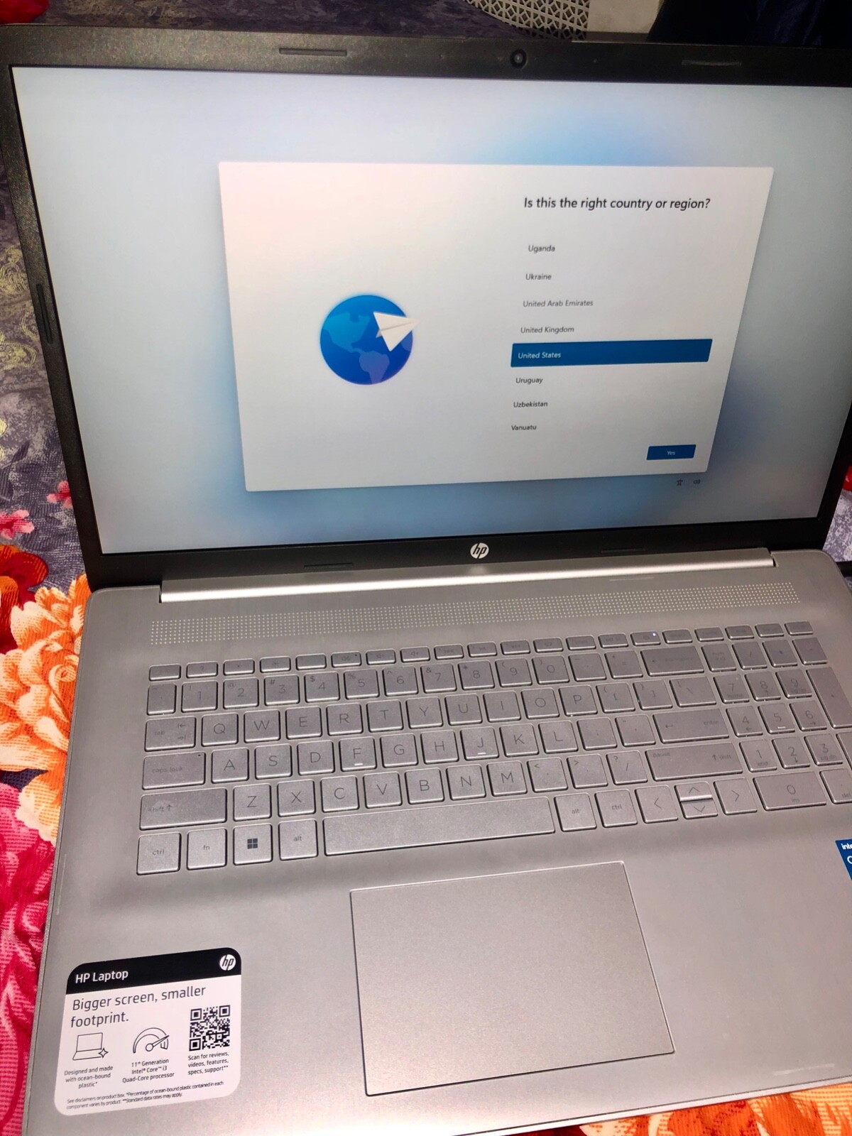 HP 17-CN0006CYREF 17.3″ (512GB SSD, Intel Core i3-1125G4, 2.00GHz, 8GB RAM)…