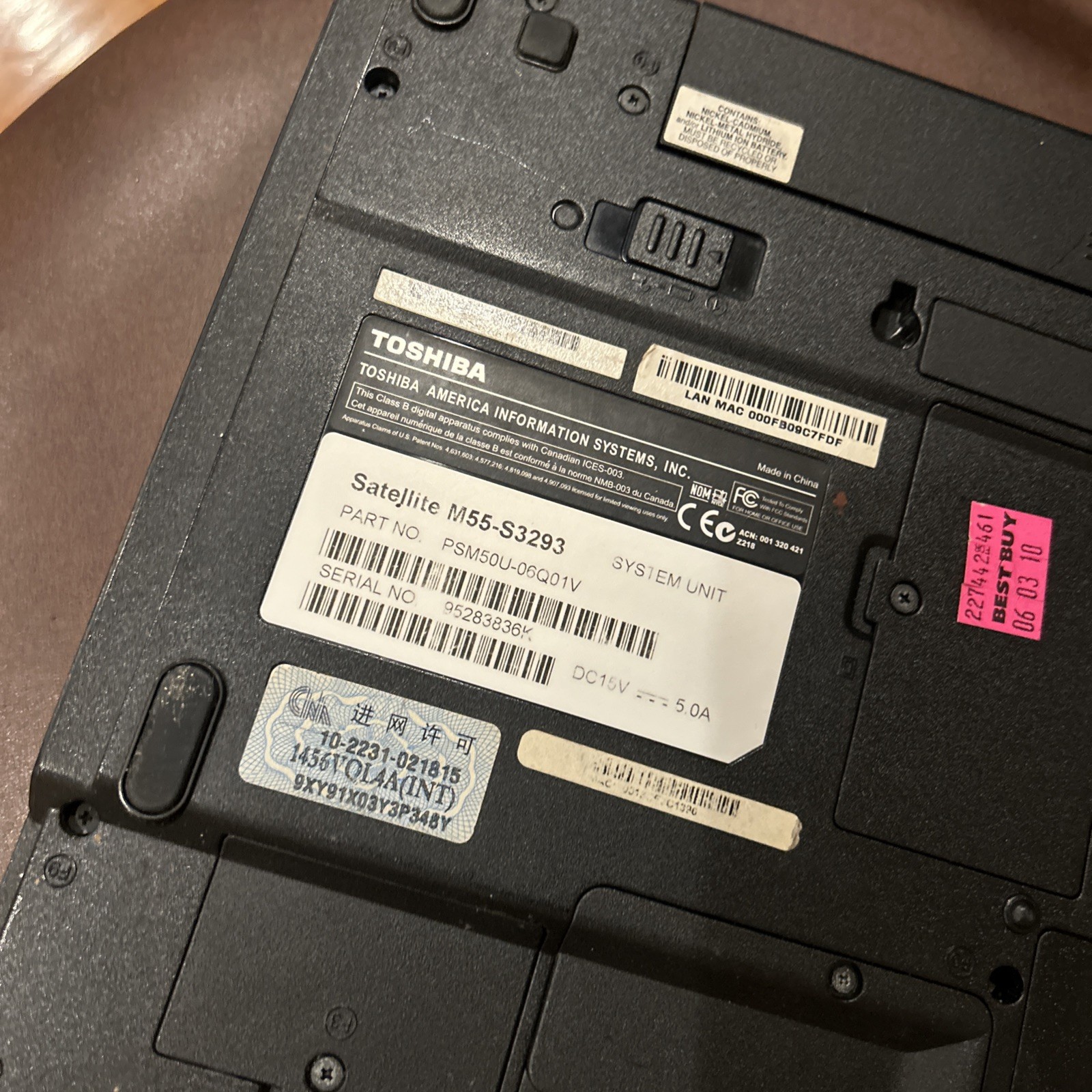 Toshiba Satellite M55-S3293 14″ Laptop With Power Adapter – For Parts – As Is