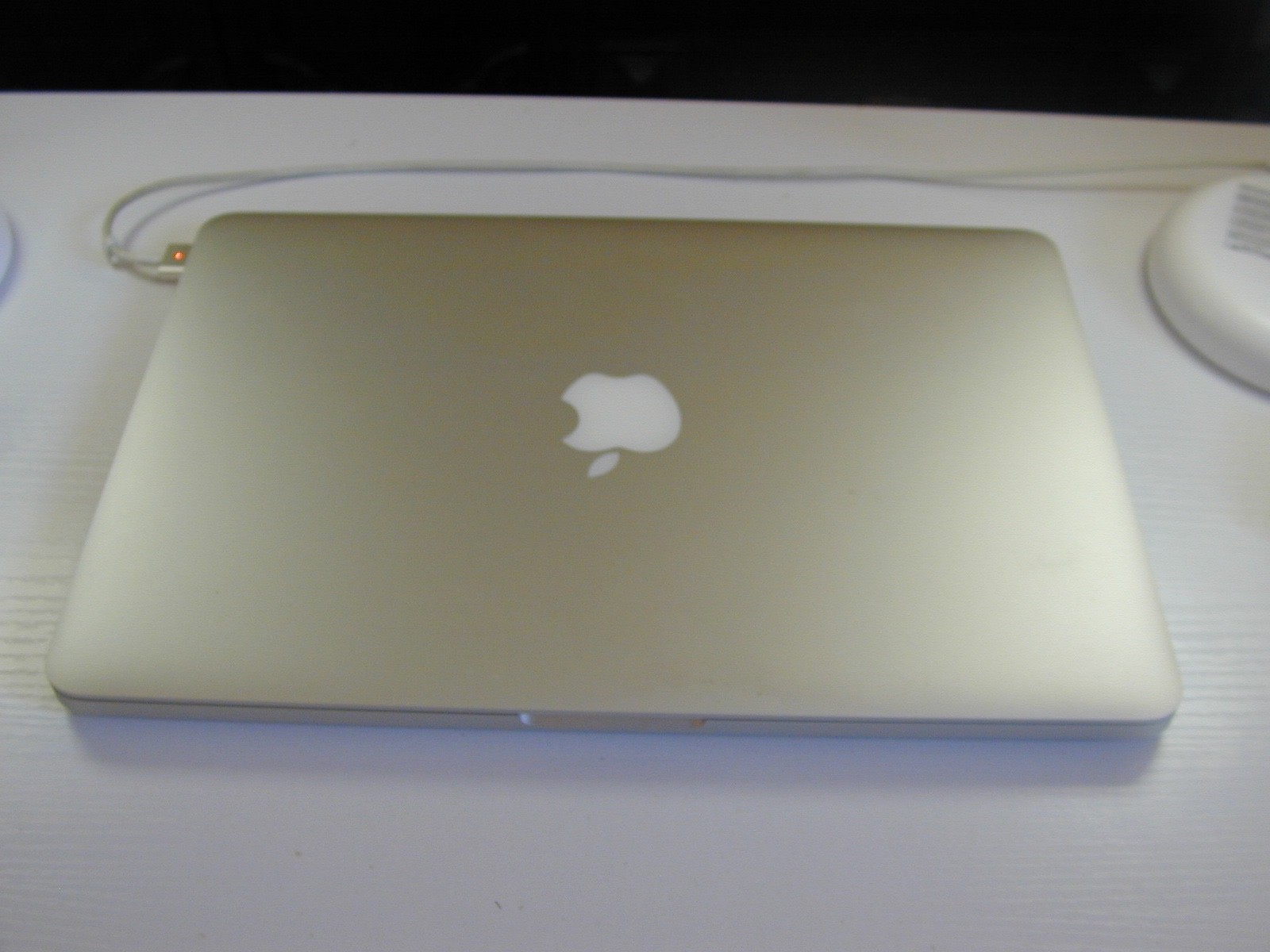 Apple McIntosh Laptop Pro New Battery Installed By Apple Buy It Now!!