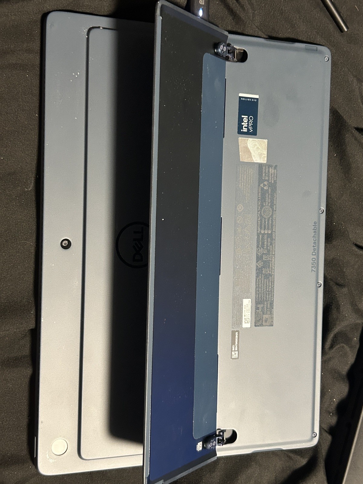 Dell Latitude 7350 (Detachable) 13 Ultra 5 134U 16GB 512GB SSD and docking stat