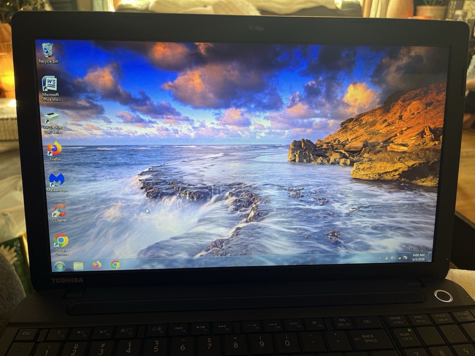 Toshiba Satellite C655D-S5200 15.6″ AMD C-50 1.00 GHz 6GB RAM 500GB HDD