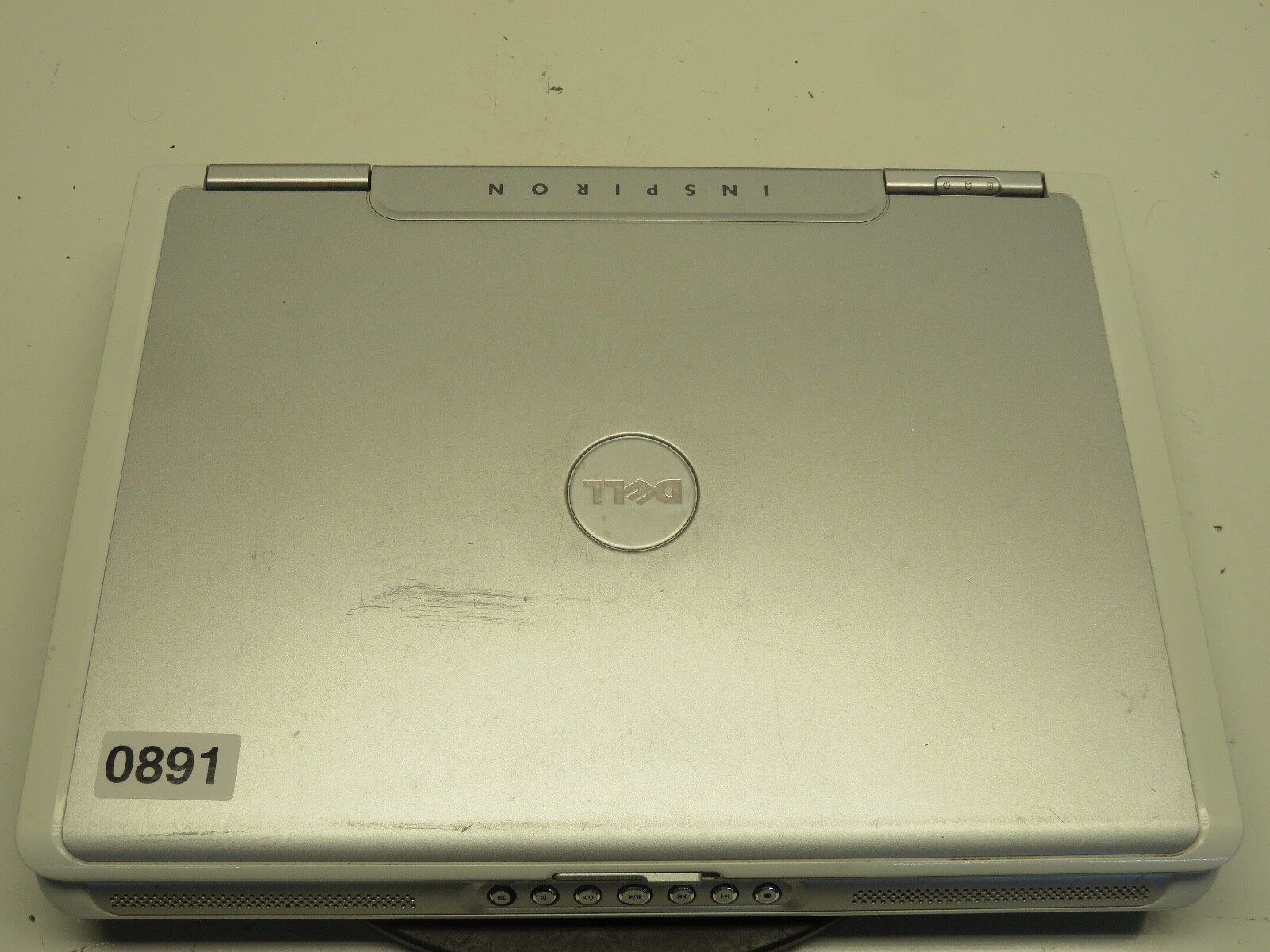 Dell Inspiron E1505 Intel Core 2 Duo Processor 1.00GHz 1GB 500 GB WIN XP NO BAT