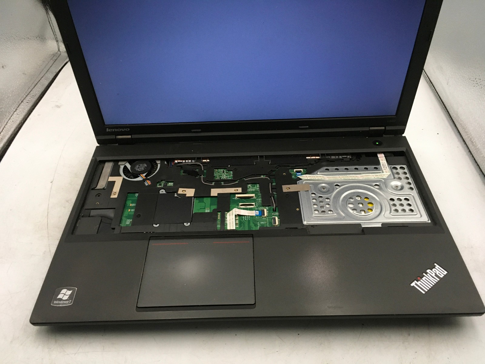 LENOVO THINKPAD L540 – FOR PARTS – INTEL CORE I5 4TH GEN – NO RAM – READ DESC-BB