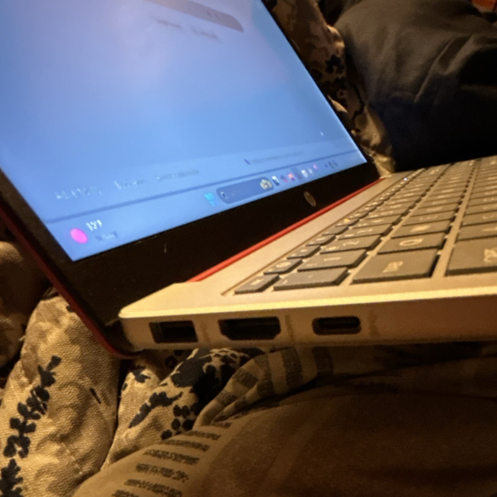 HP Red Laptop 15.6″ Intel Windows 10 Notebook Wi-Fi Bluetooth HDMI USB-C