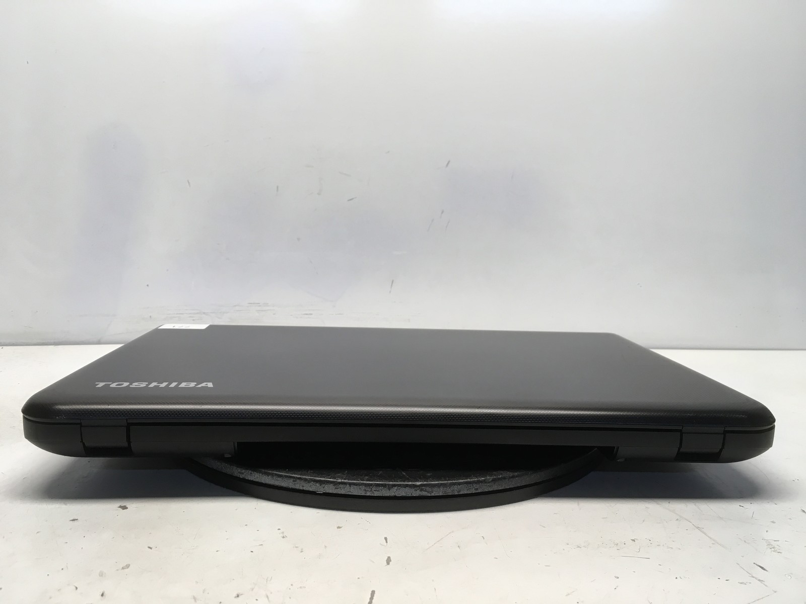 Toshiba Satellite C75D-B7304 AMD A6-6310 1.8GHz 8 GB NO HDD No Batt