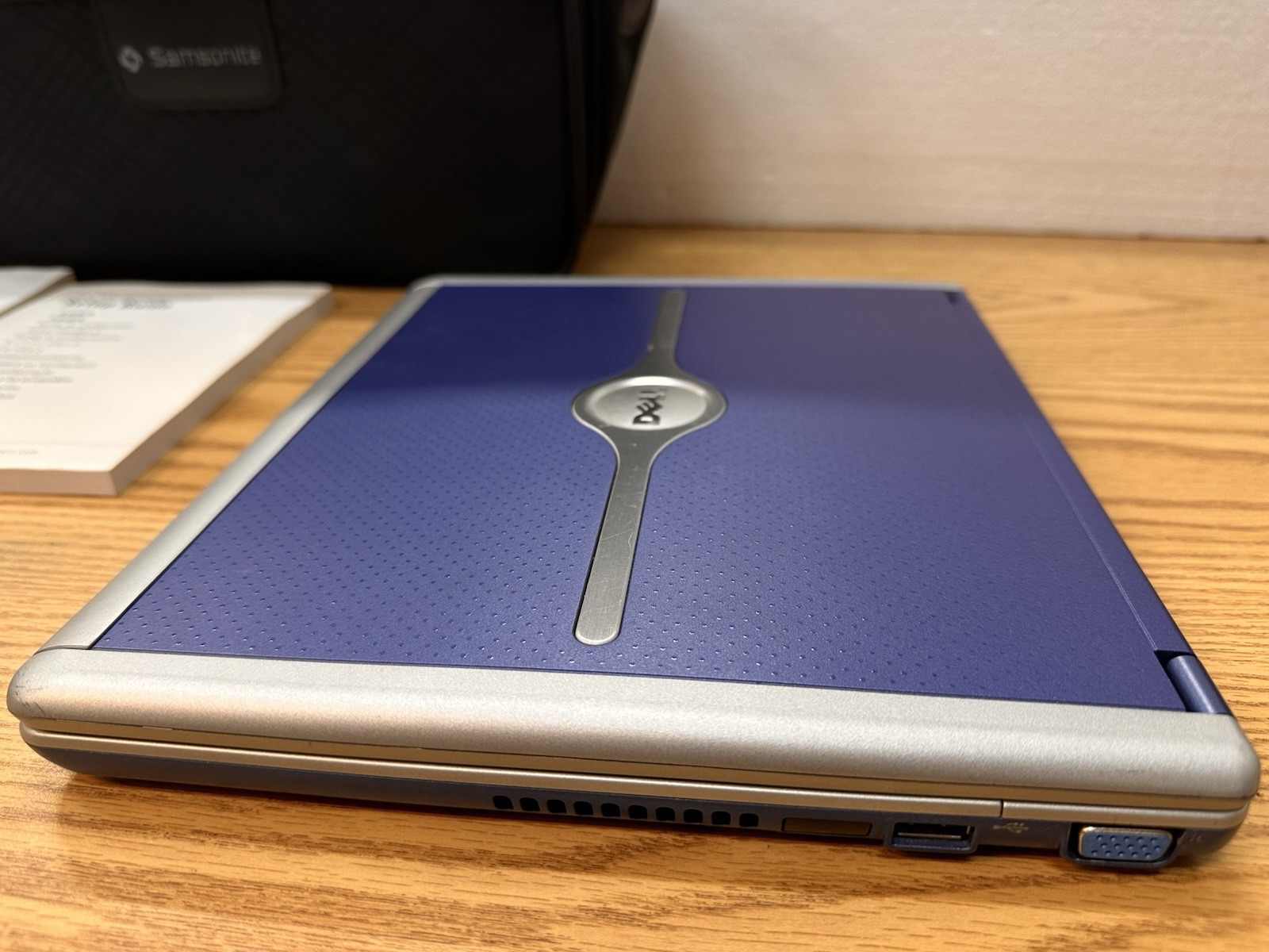 DELL INSPIRON 300M Laptop, WIN xp With Power Adapter, Manuals, Laptop Bag Tested