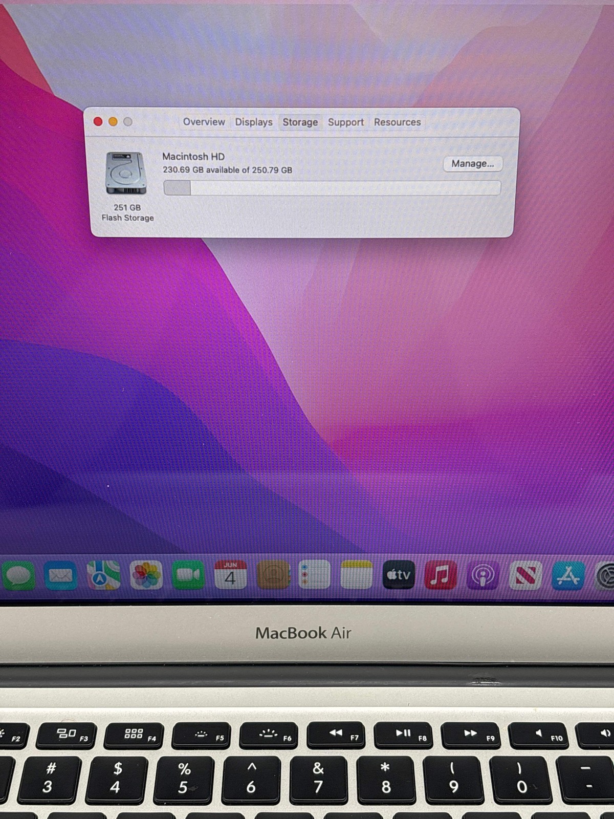 Apple MacBook Air 13″ A1466 2015 Intel Core i5 4GB RAM 256GB SSD Silver – Used