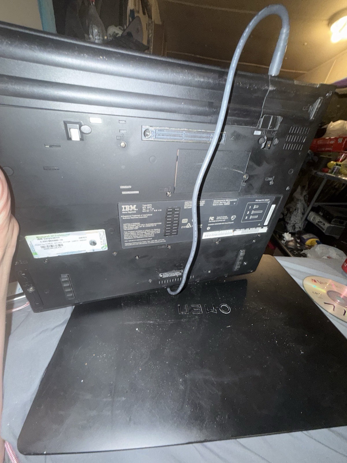 IBM ThinkPad T42 15 FlexView IPS Radeon 9600 Windows XP Retro Gaming Laptop