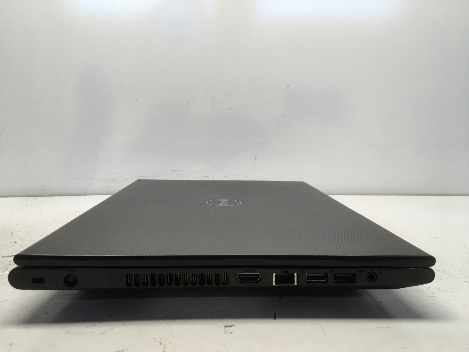 Dell Inspiron 3542 Intel i3-4030U 1.9GHz 4 GB NO HDD No Batt