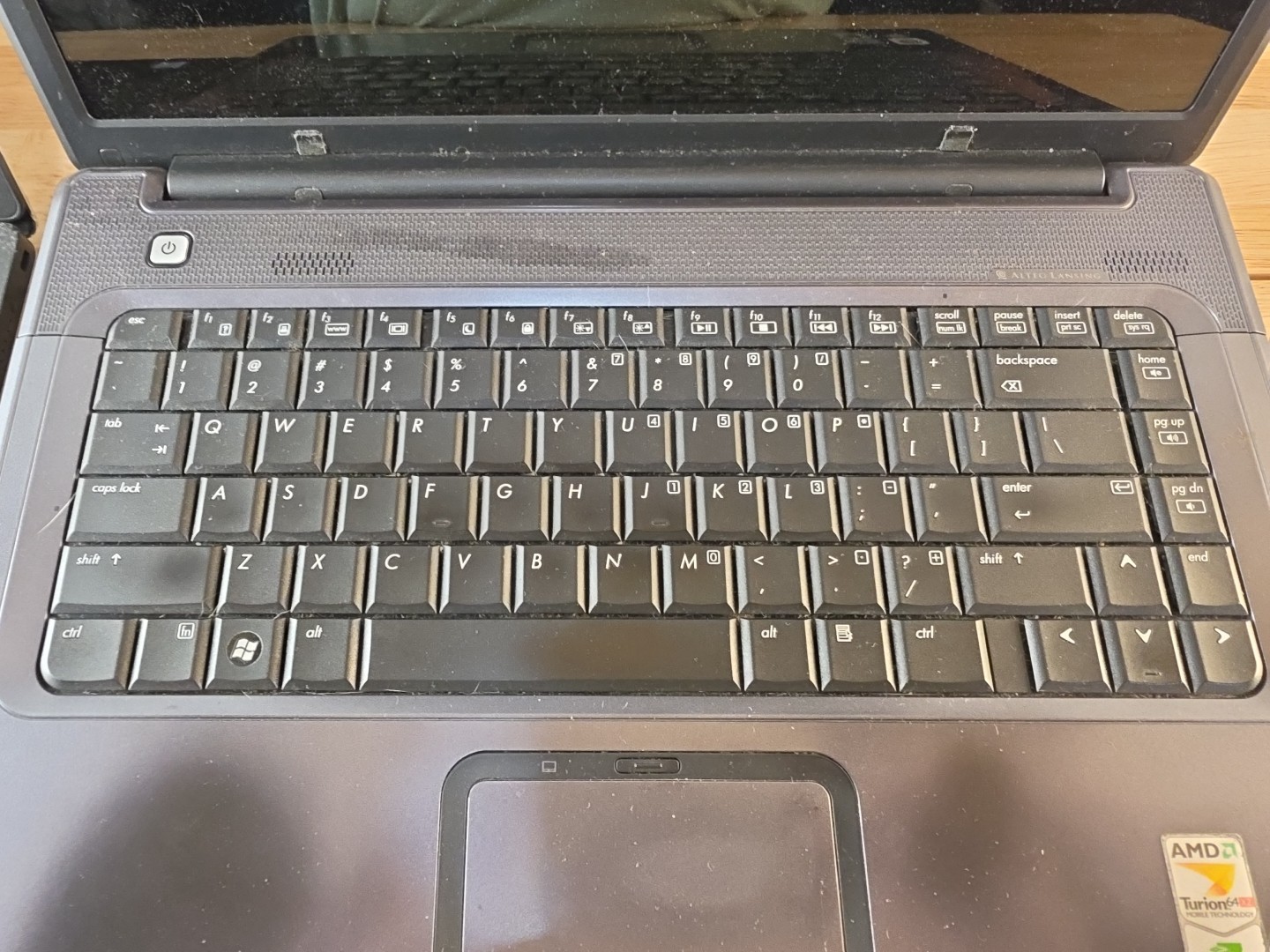 Dell XPS 15 P56F Laptop Computer & HP Presario F700 Parts Only