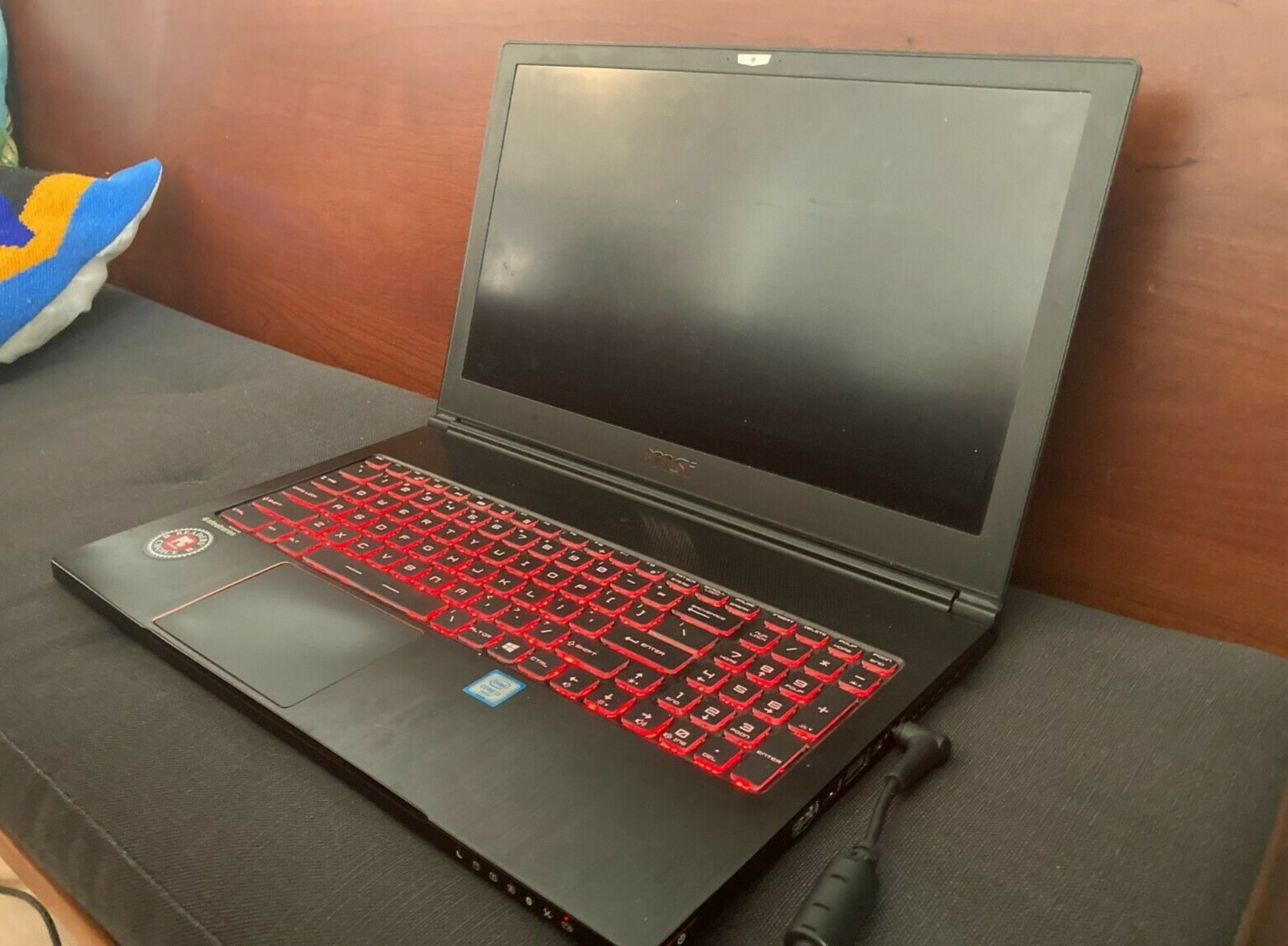 MSI GS63VR 6RF i7-6700HQ 15.6 GTX 1060 Gaming Laptop (DOES NOT POST BIOS)