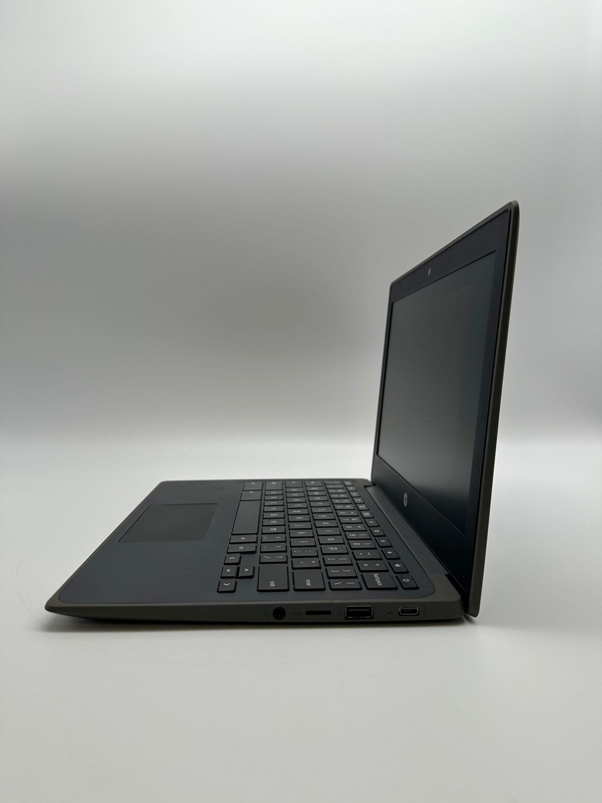 HP Chromebook 11 G8 EE 11-inch Intel Celeron 1.1GHz 4GB RAM 32GB Black 2020 Used