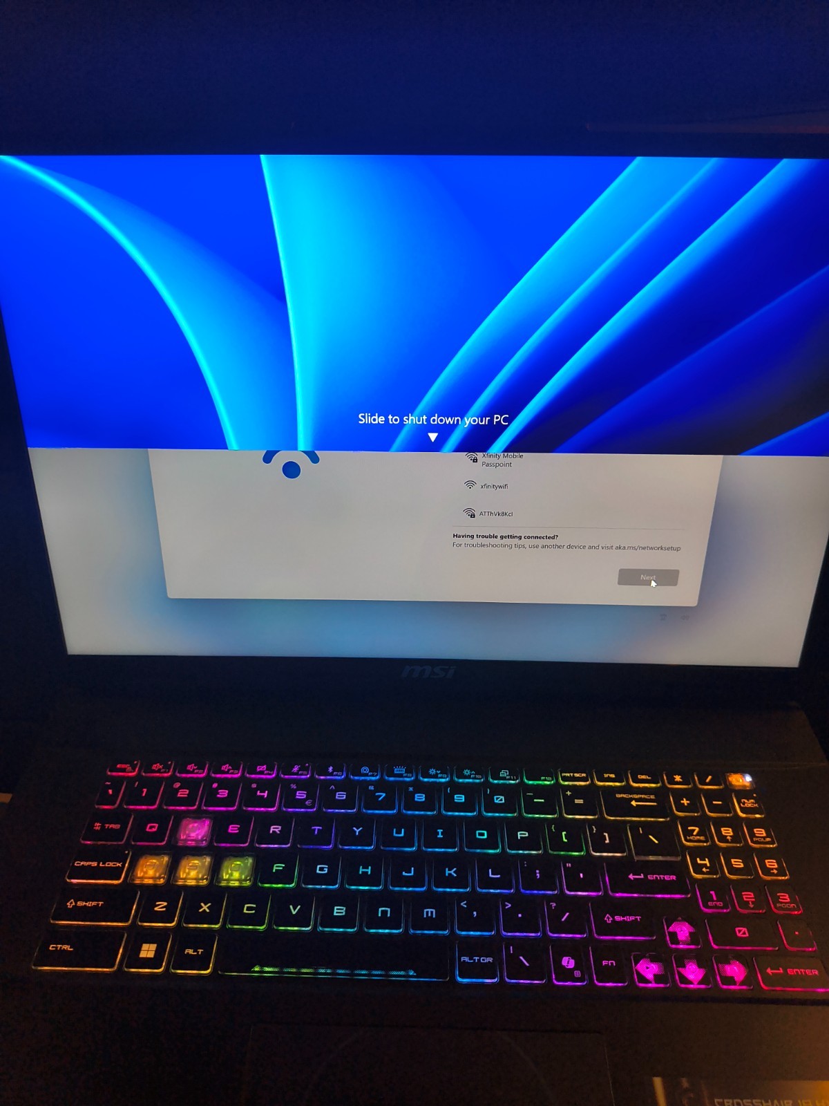 NEW MSI Crosshair 18 HX AI A2XWGKG-012US 18″ Gaming Laptop QHD U9-275HX 5070 1TB