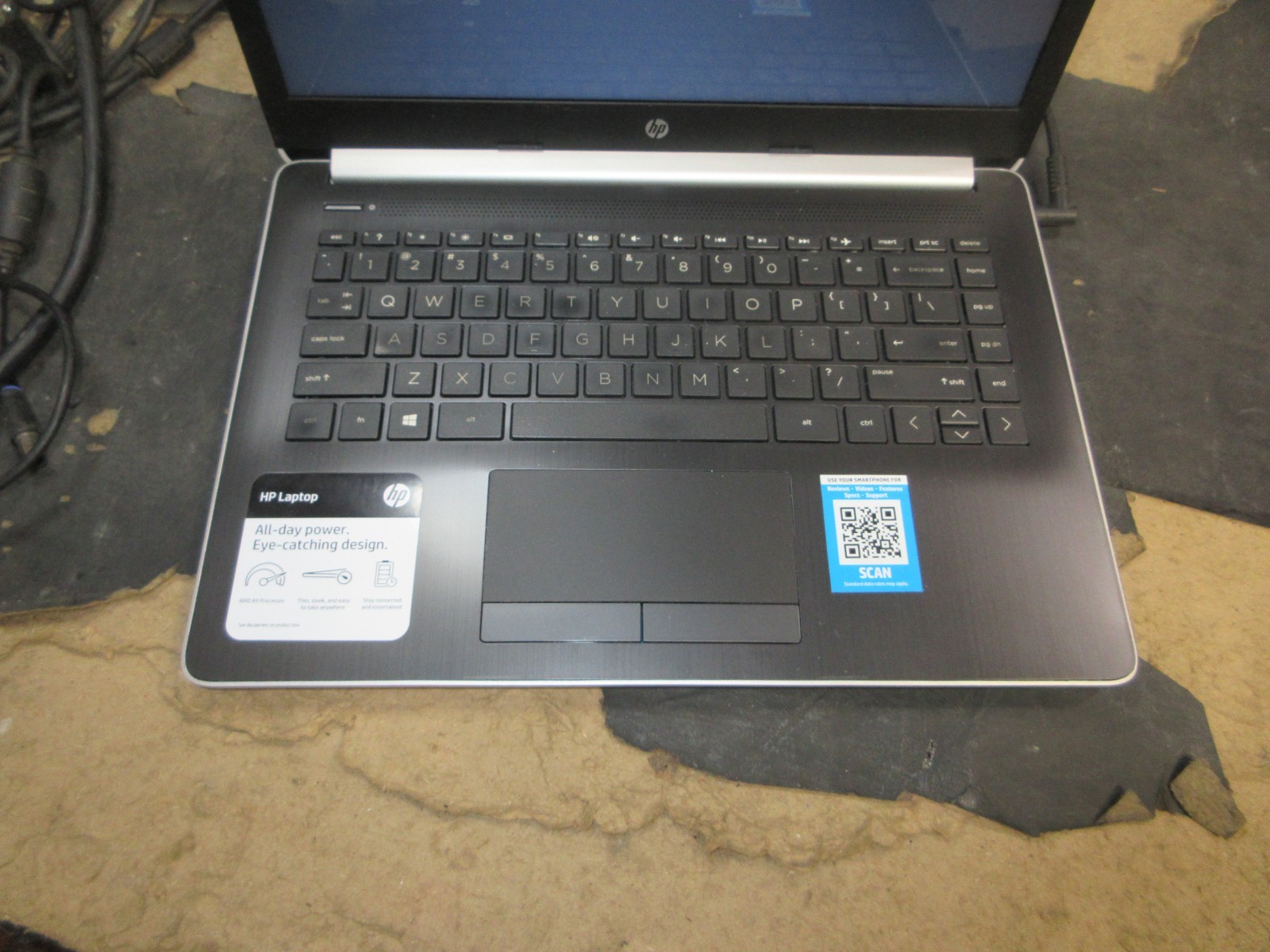 HP Laptop 14-cm0xxx AMD A9-9425 Radeon R5 4GB RAM w/Battery, No OS/HDD