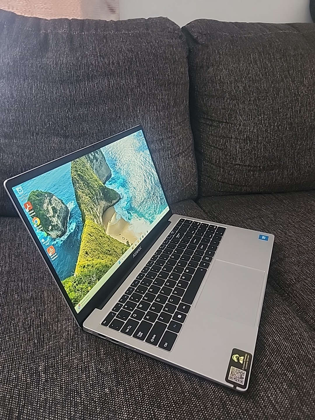 ACEMAGIC Laptop 2024, portátil con pantalla FHD de 16.1 pulgadas