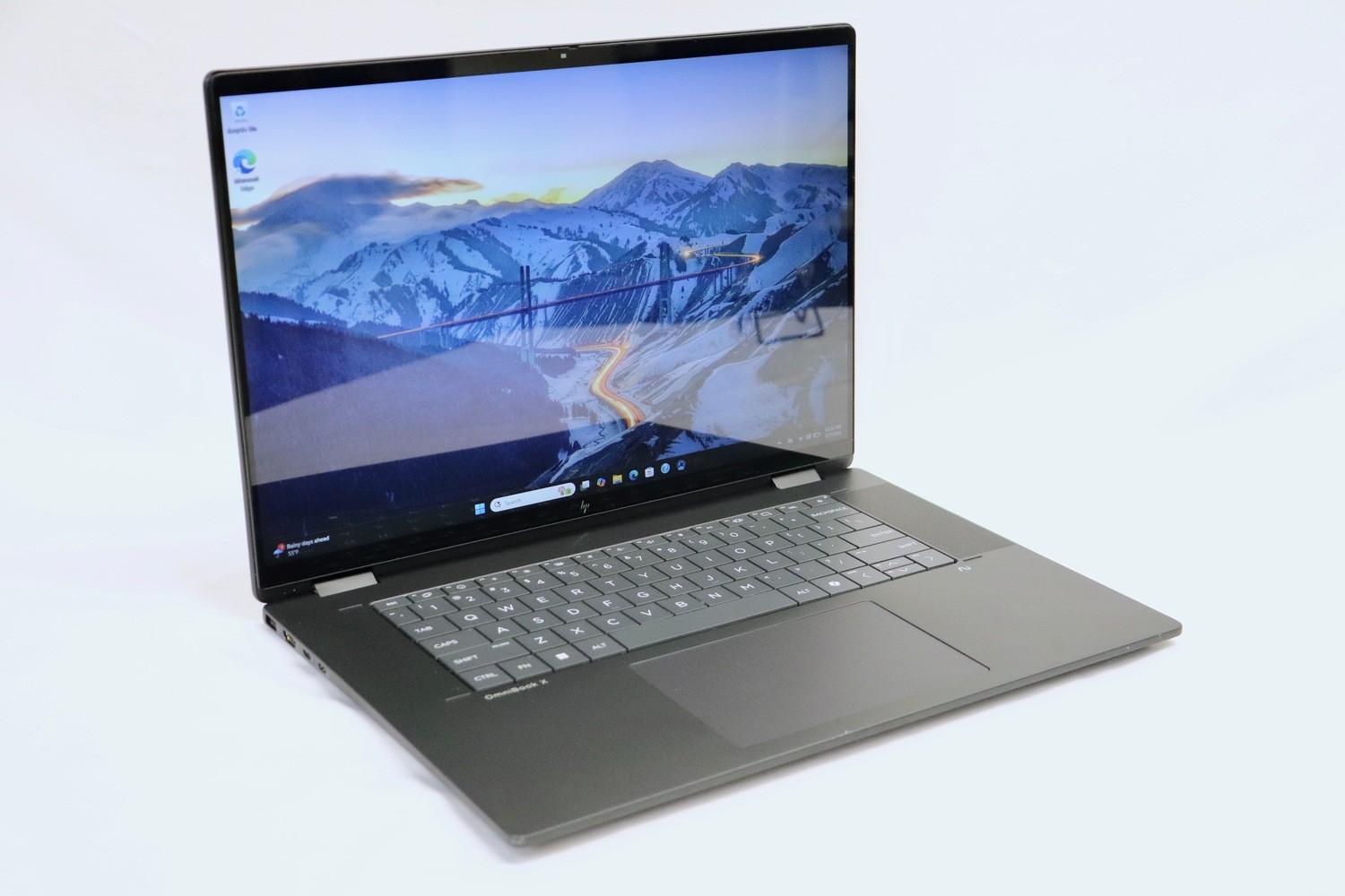 HP OmniBook X Flip 16 Ultra 7 16GB 1TB SSD 16″ Touch 2-in-1 16-as0023dx