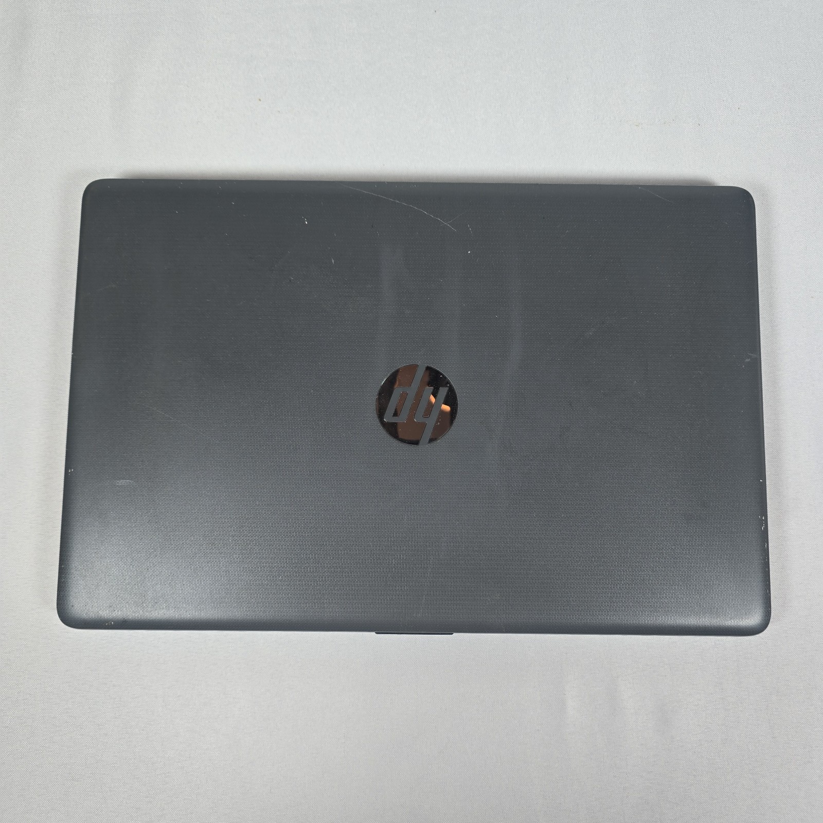 HP LAPTOP 15-DB0XXX AMD E2-9000E RADEON R2 1.50 GHz 4GB RAM READ