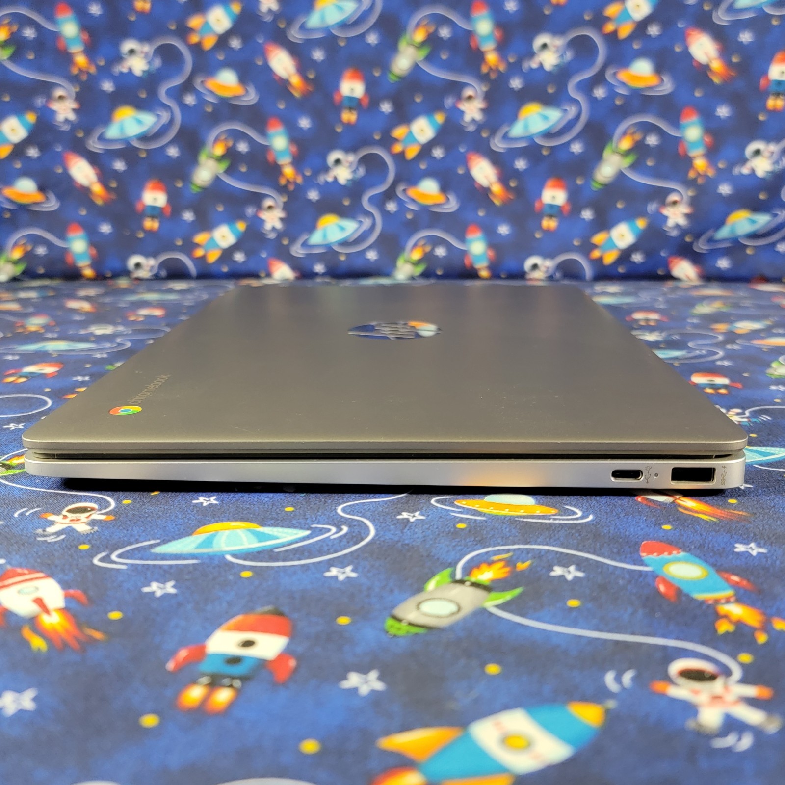 HP Chromebook 14a-na0010nr Intel Celeron N4020 1.1GHz 4GB Ram 32GB eMMC