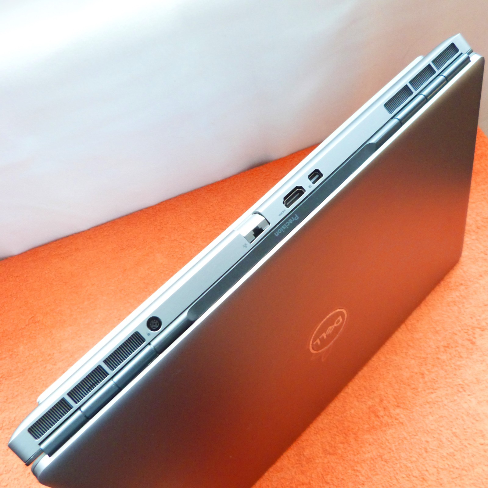 Dell 7560 ELITE WORKSTATION 15″ L 96GB RAM EXTREME SSD Windows 11 i5 11GEN