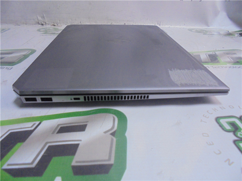 HP ZBook Studio G5 Laptop i7-9850H 2.6GHz 32GB RAM 512GB SSD Windows 10 COA