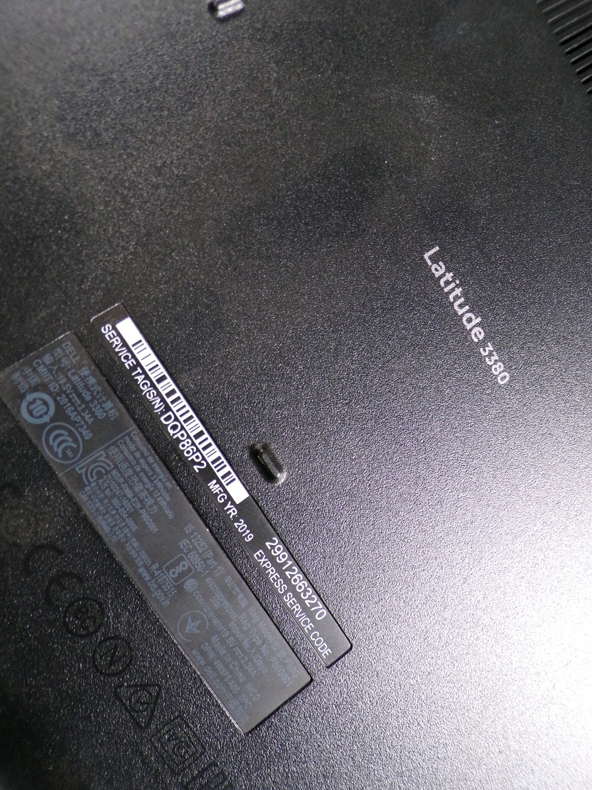 DELL LATITUDE 3380 INTEL CORE i3-6006U 2.00GHZ 8GB RAM **NO HD/ NO CADDIE/ NO OS