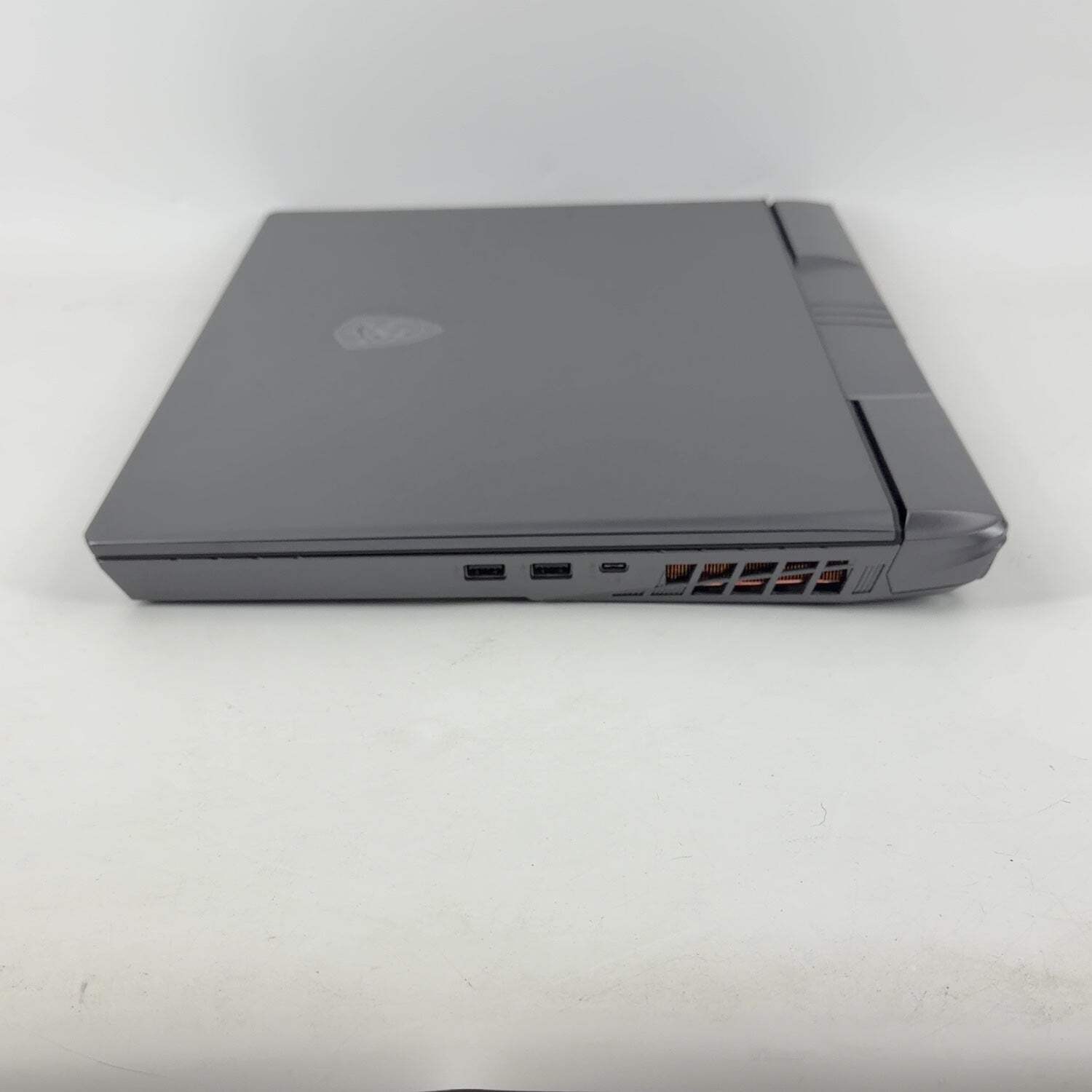 MSI Vector 17 HX A14VHG 17″ i9-14900HX 2.2GHz 32GB RAM 1TB SSD GeForce RTX 4080